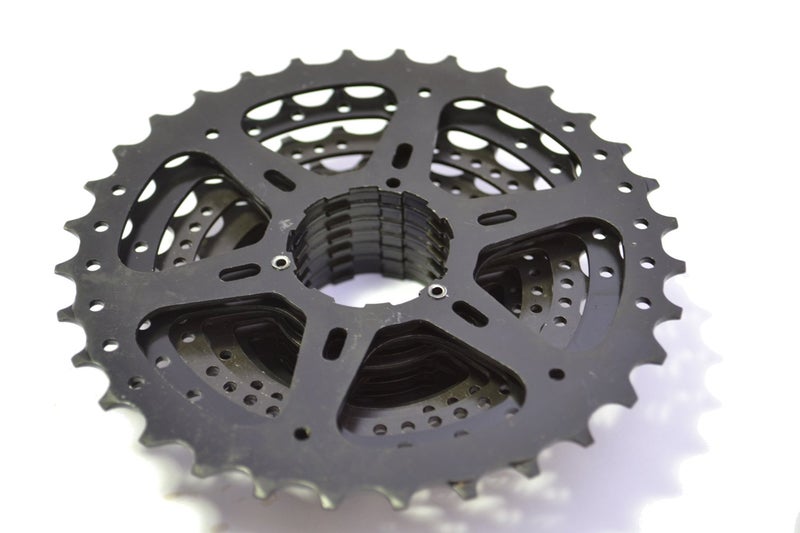 Shimano CS-HG50 Tiagra/105 Bicycle Cassette (9-Speed, 12/25T, Silver) - Image 2